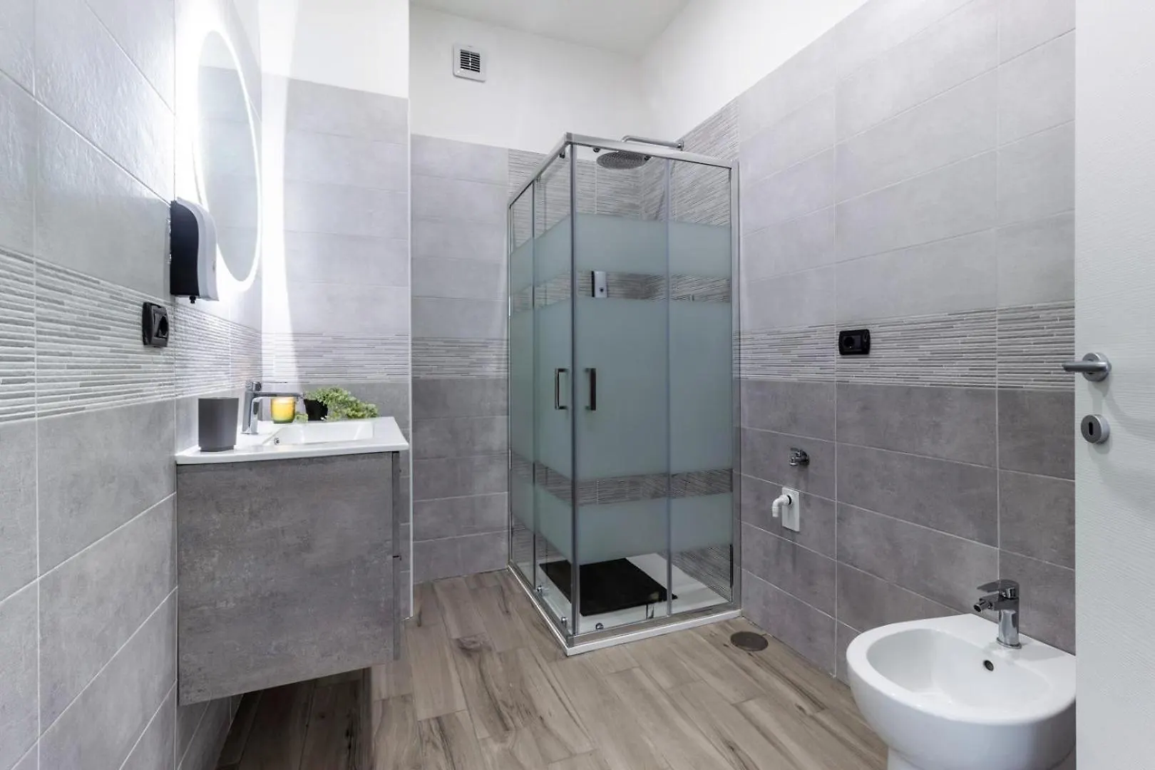 Como Urban Style Apartments- Tra Lago E Centro Citta - Wifi Ac Apartament